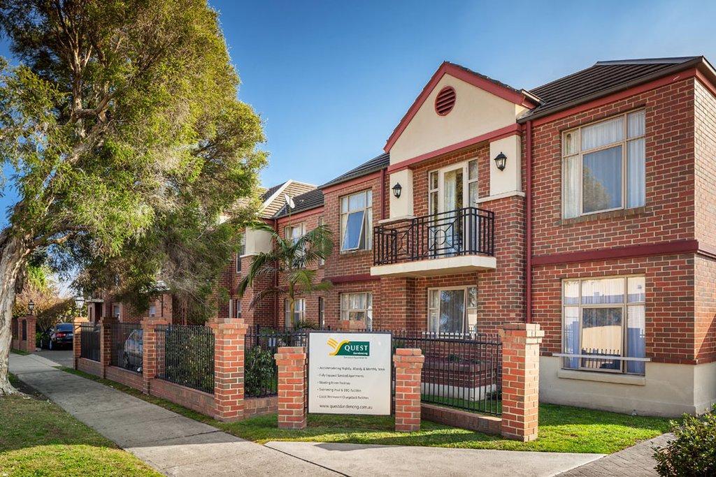 Quest Dandenong Aparthotel Exterior foto